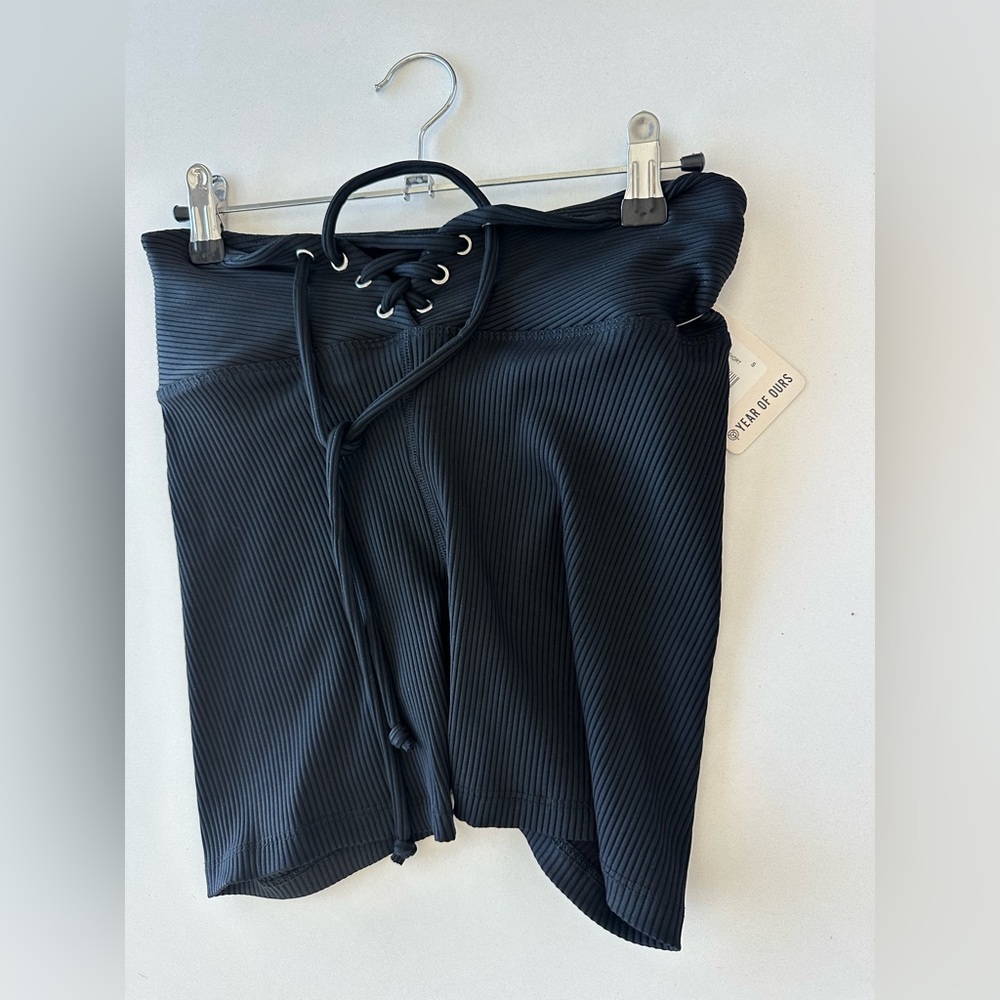 Year of Ours Black Ribbed Lace-Up Biker shorts